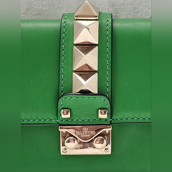 Valentino Garavani Studded Leather Chain Handbag Mini - Picture 5 of 12